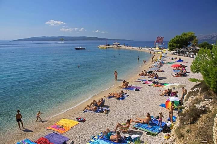 Laura Galileo Blizu Centra I Plaze